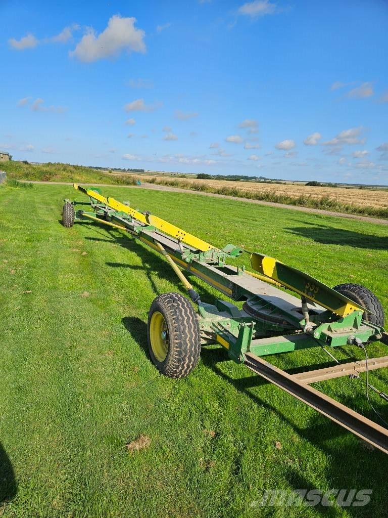 John Deere S 680 Kombinované zberacie stroje