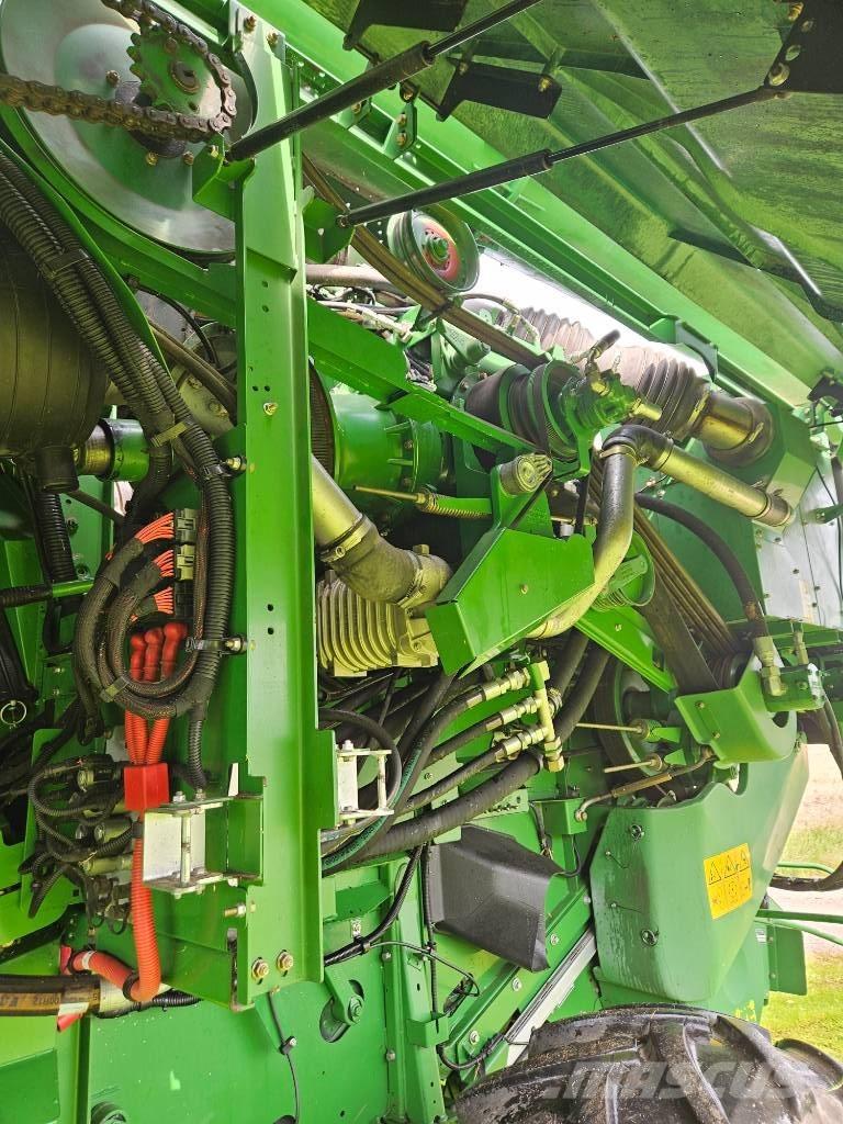 John Deere S 680 Kombinované zberacie stroje
