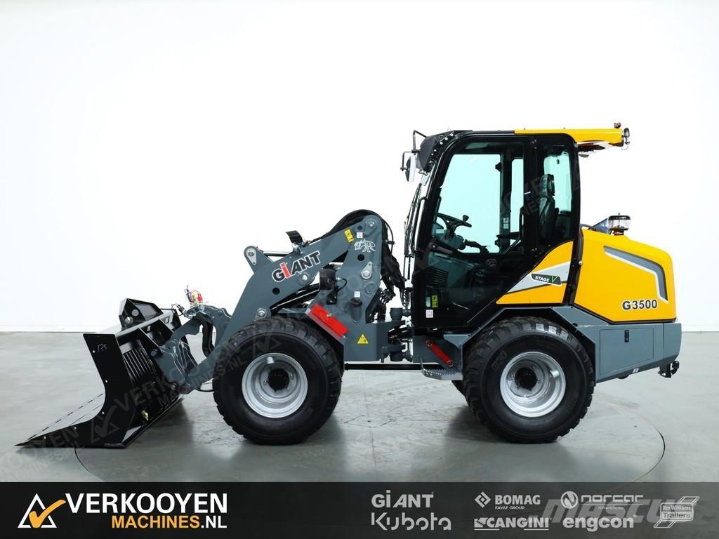 GiANT G3500 (Cabine) Kolesové nakladače