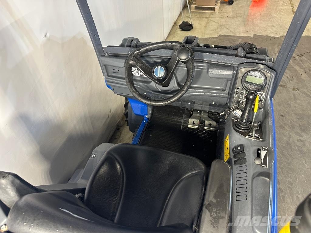 Multione 7.2K Šmykom riadené nakladače