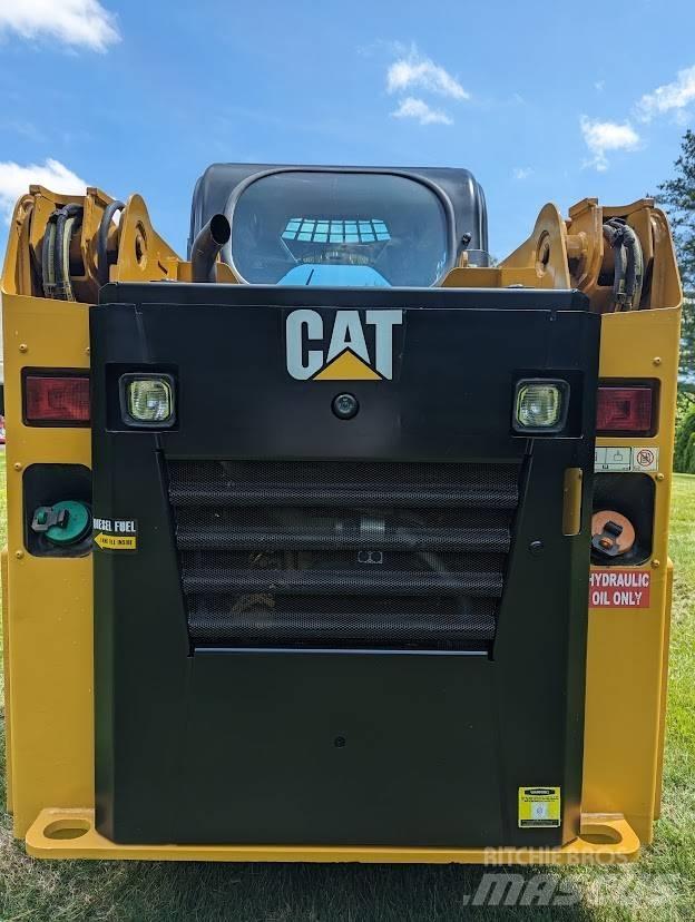 CAT 226 D Šmykom riadené nakladače