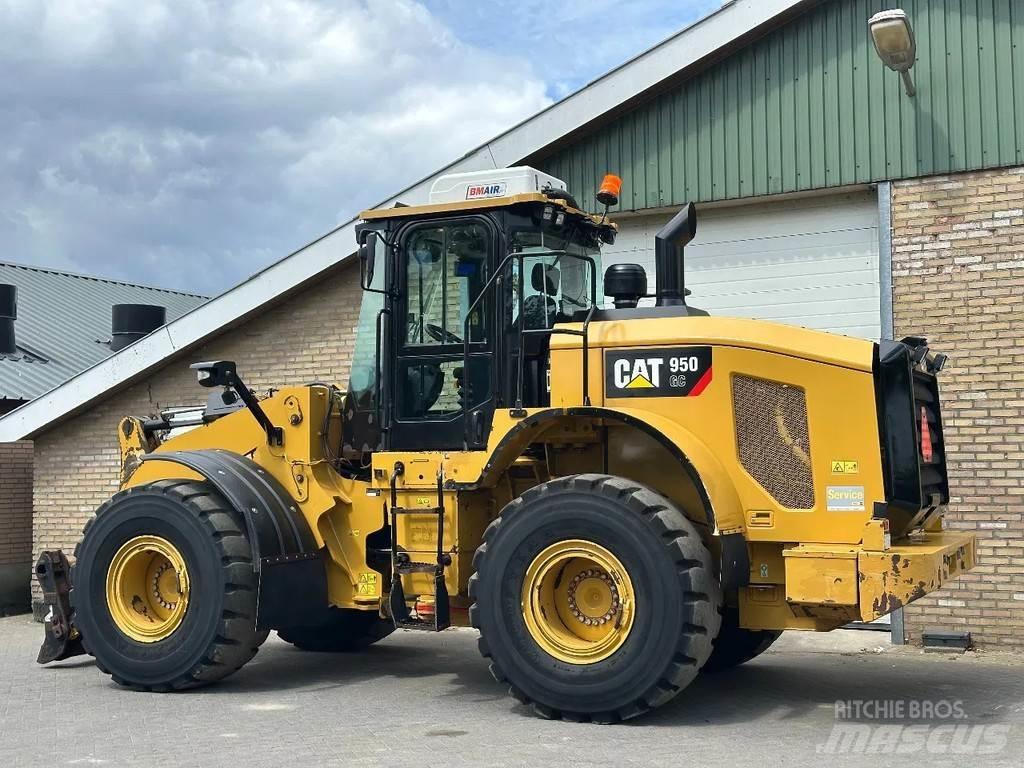 CAT 950G Kolesové nakladače