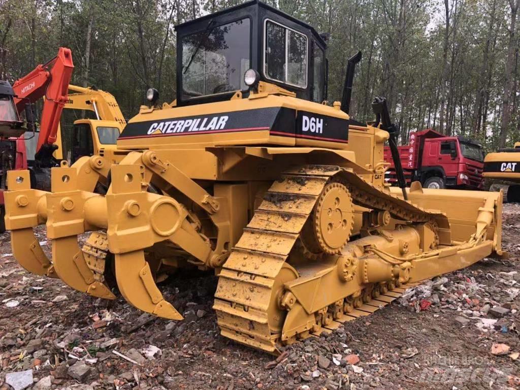 CAT D6H Pásové dozéry