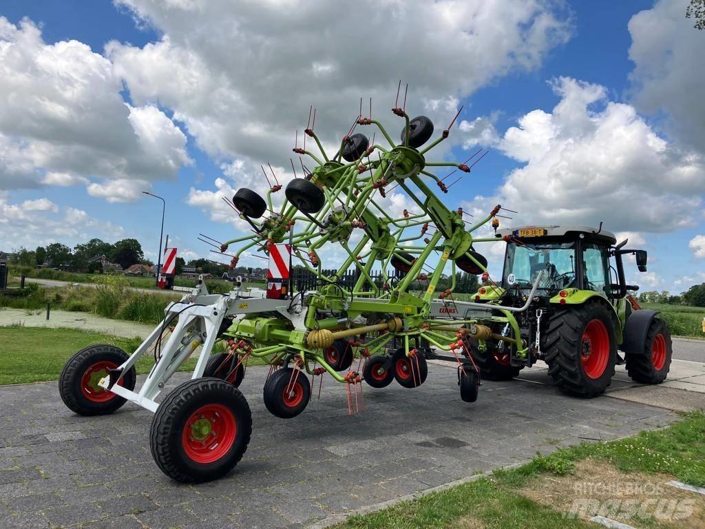 CLAAS Volto 1300 T Obracače a zhrabovače sena