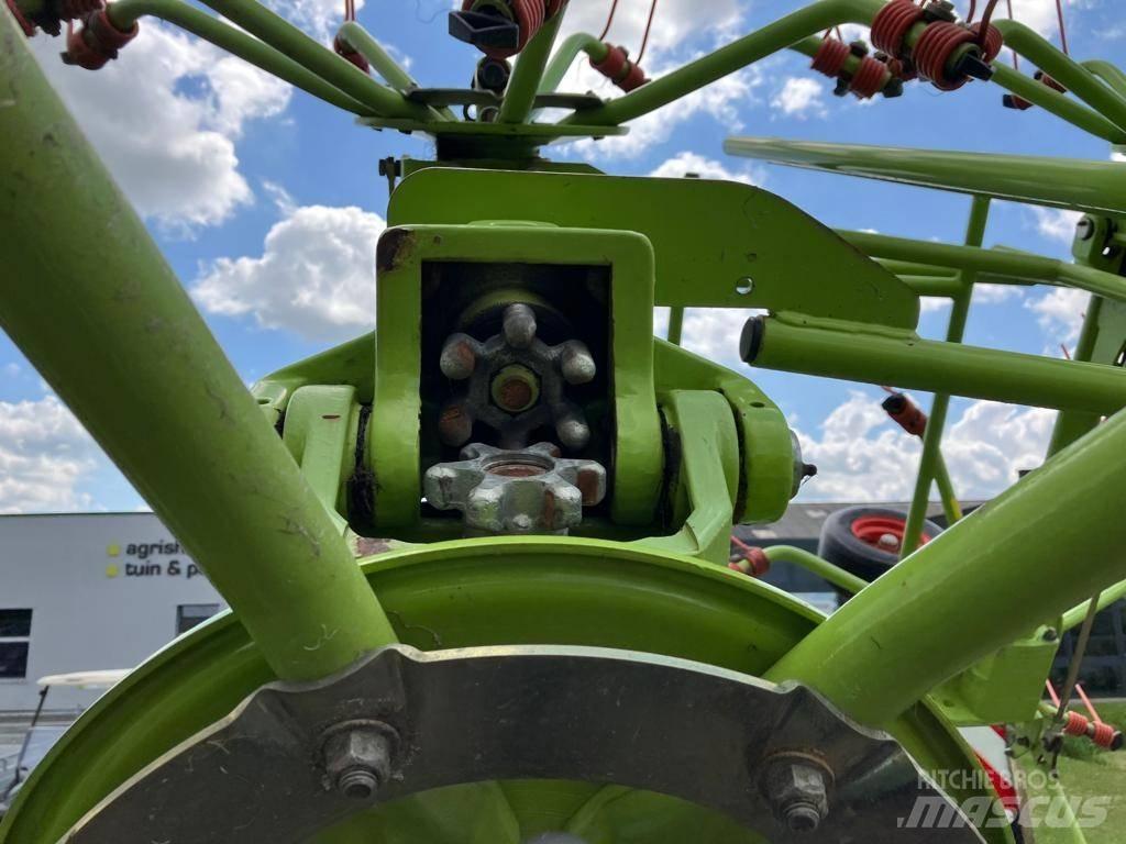 CLAAS Volto 1300 T Obracače a zhrabovače sena