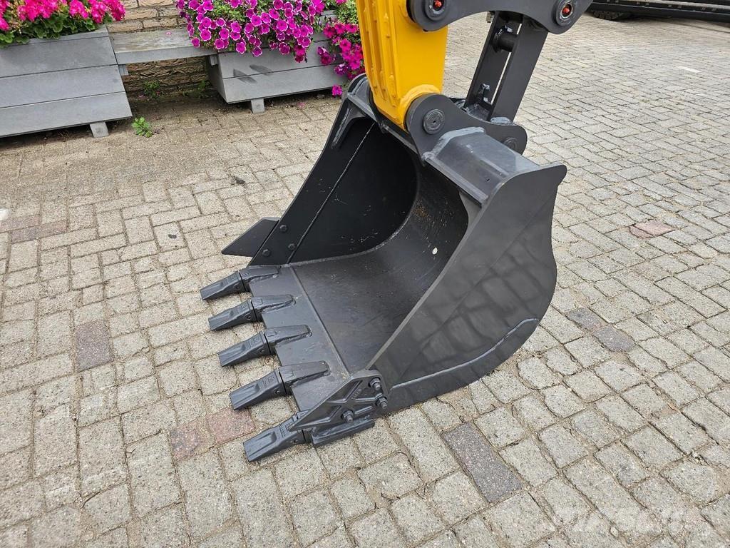 XCMG XE60GA Mini rýpadlá < 7t