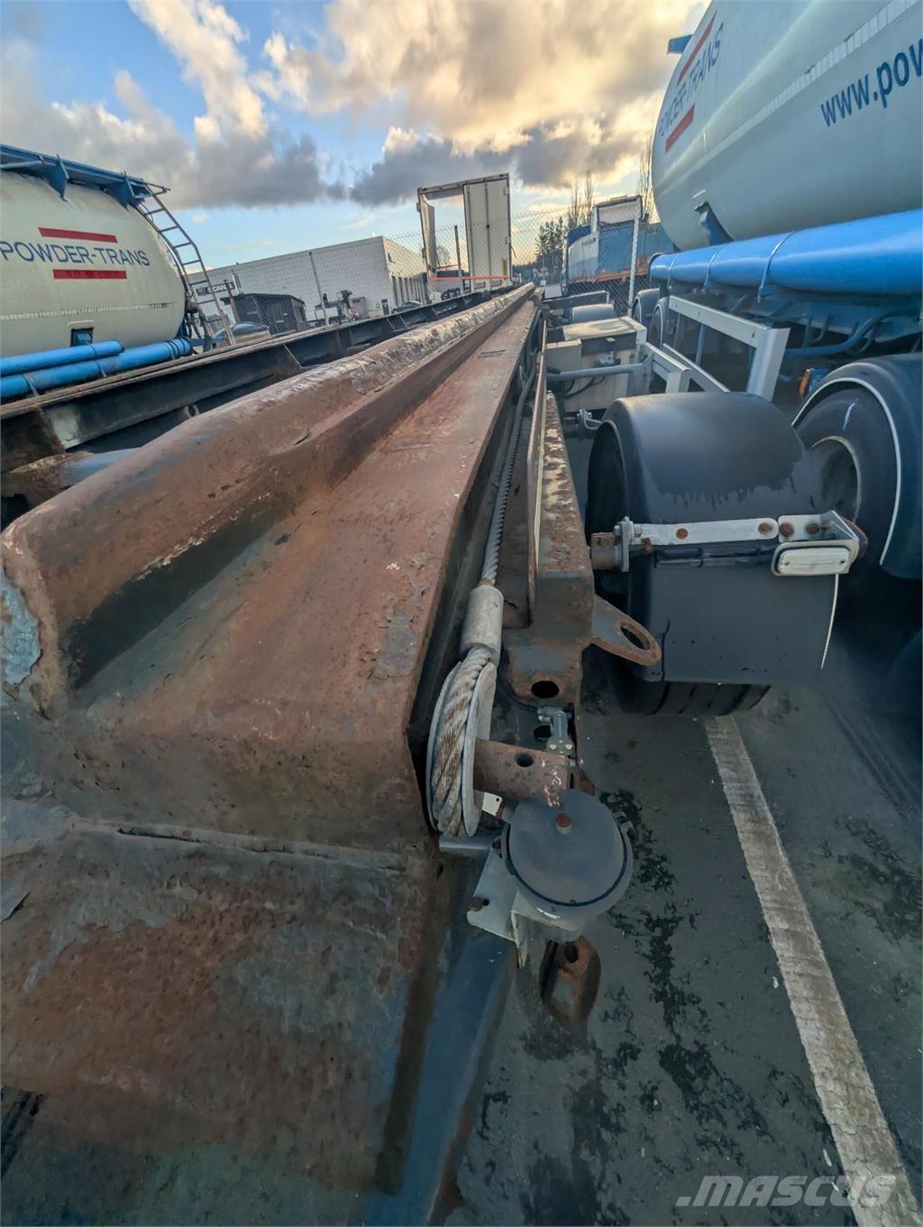 Jyki V31-W0 Demontovateľné prívesy