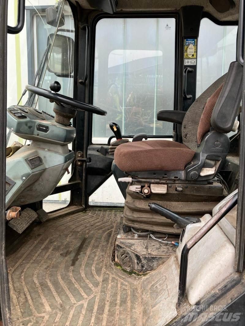 CAT 906 Kolesové nakladače