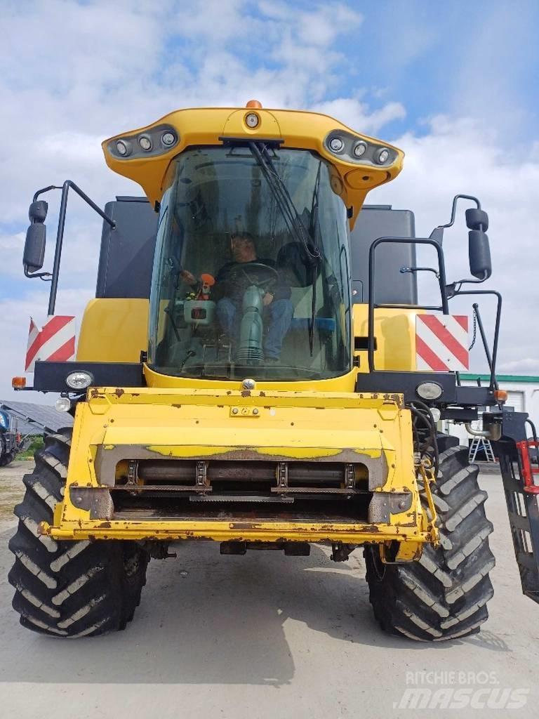 New Holland CX 6090 Kombinované zberacie stroje