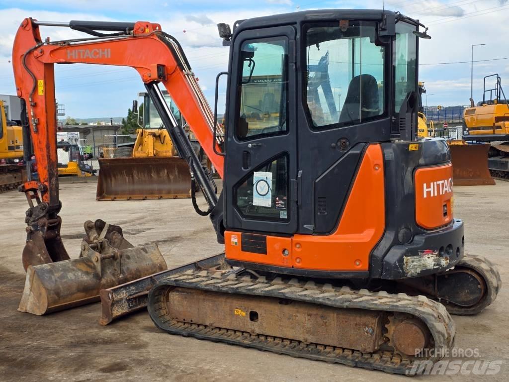 Hitachi ZX55U-5A CLR Mini rýpadlá < 7t