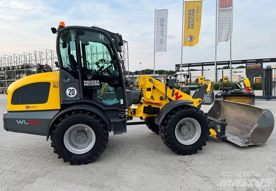 Wacker Neuson WL 52 Kolesové nakladače