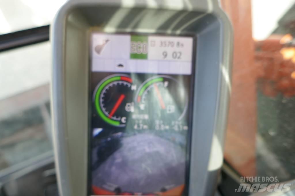 Hitachi zx75ur-5B Pásové rýpadlá