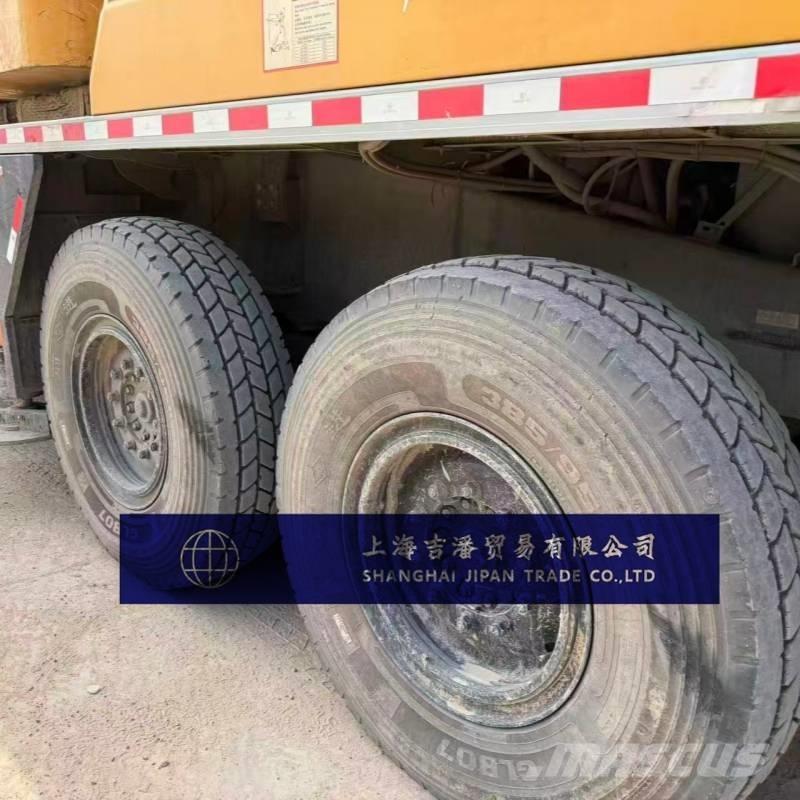 Sany STC 800 E5 Univerzálne terénne žeriavy