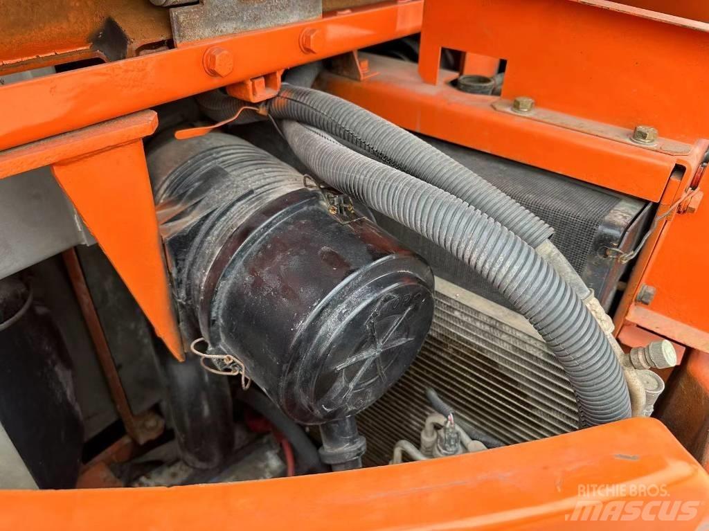 Hitachi ZX 75 Pásové rýpadlá