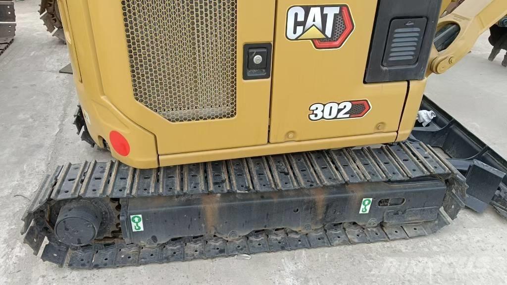 CAT CAT302D Pásové rýpadlá