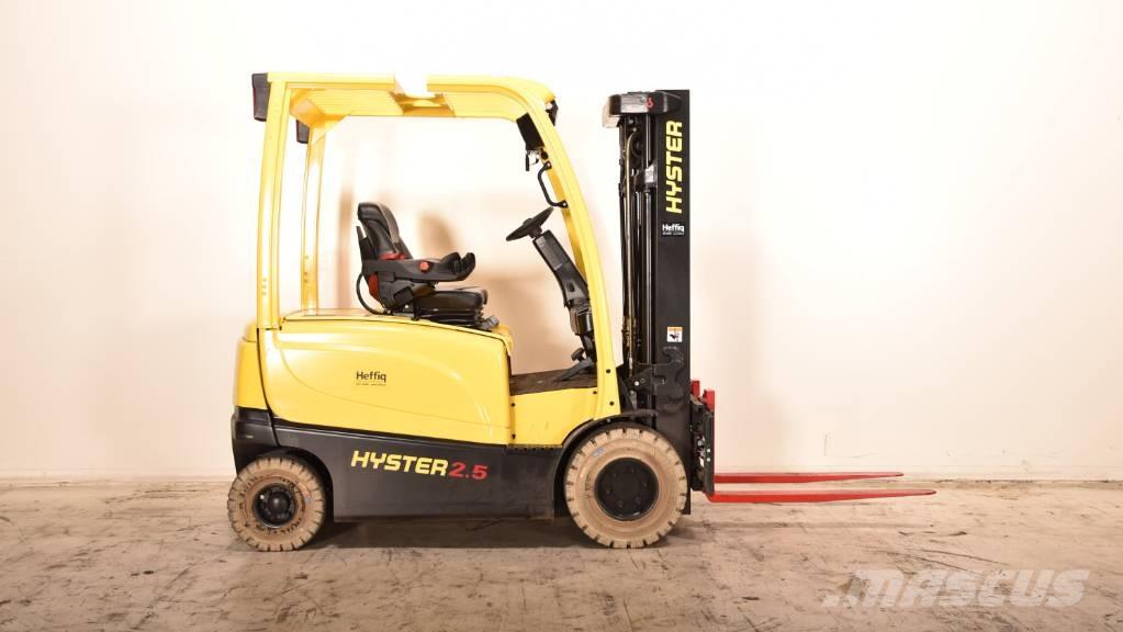Hyster J 2.5 XN Akumulátorové vozíky