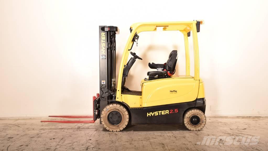 Hyster J 2.5 XN Akumulátorové vozíky