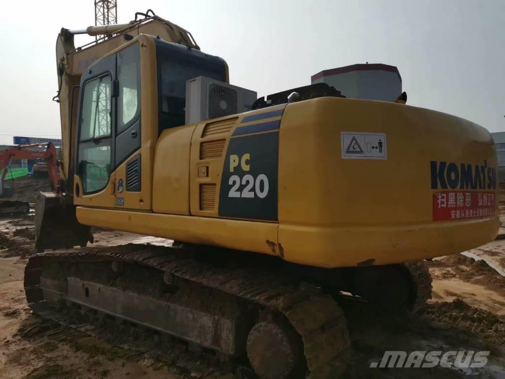 Komatsu pc220-8 Pásové rýpadlá