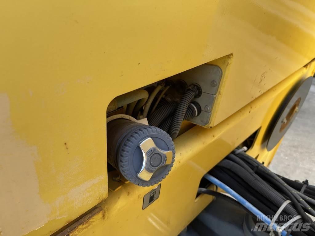 Bomag BW 151 AD-2 Tandemové valce
