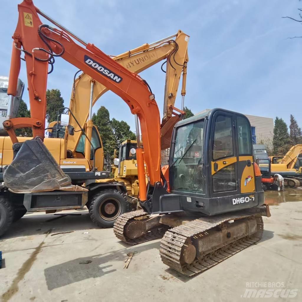 Doosan DH 60 Mini rýpadlá < 7t