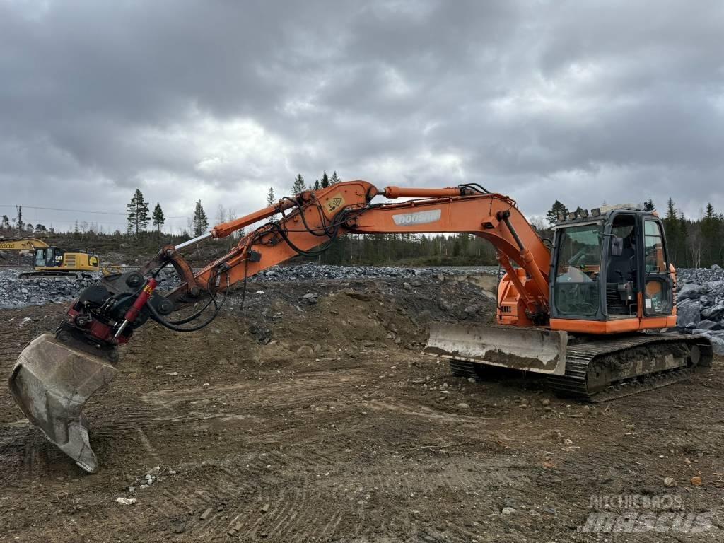 Doosan DX 140 LCR Pásové rýpadlá