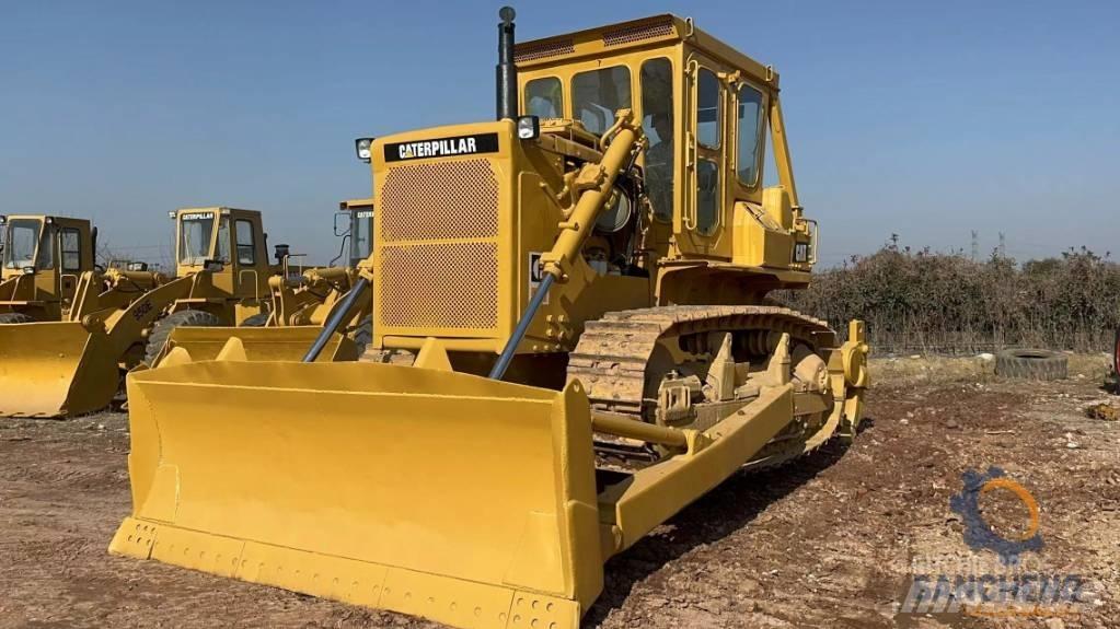 CAT D 8 K Pásové dozéry