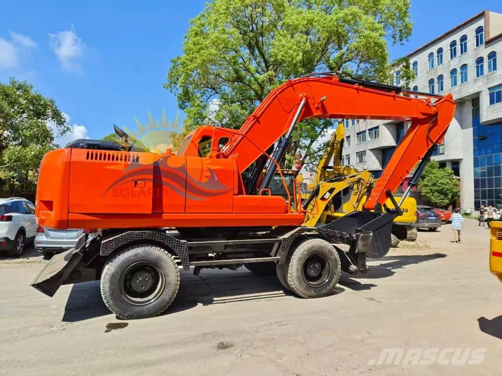 Doosan DH 210 W-7 Kolesové rýpadlá