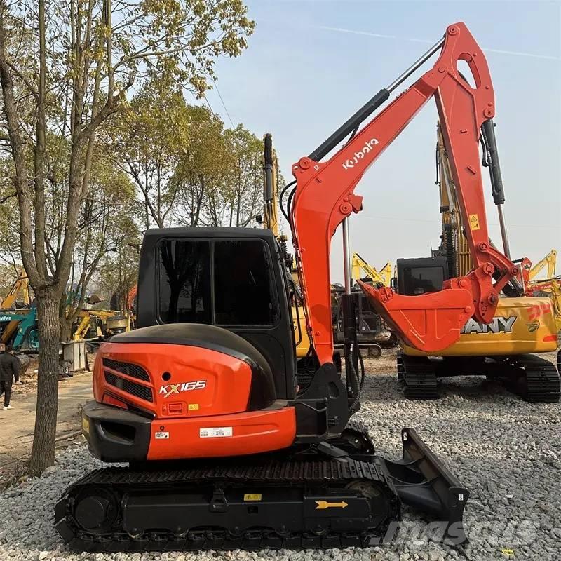 Kubota KX 165 Pásové rýpadlá