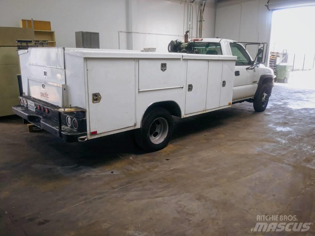 Chevrolet 3500 Nakladacia/sklápacia bočnica