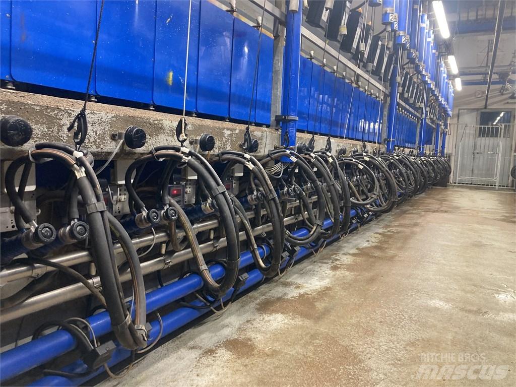 Delaval P300SG Dojárne a dojacie zariadenia