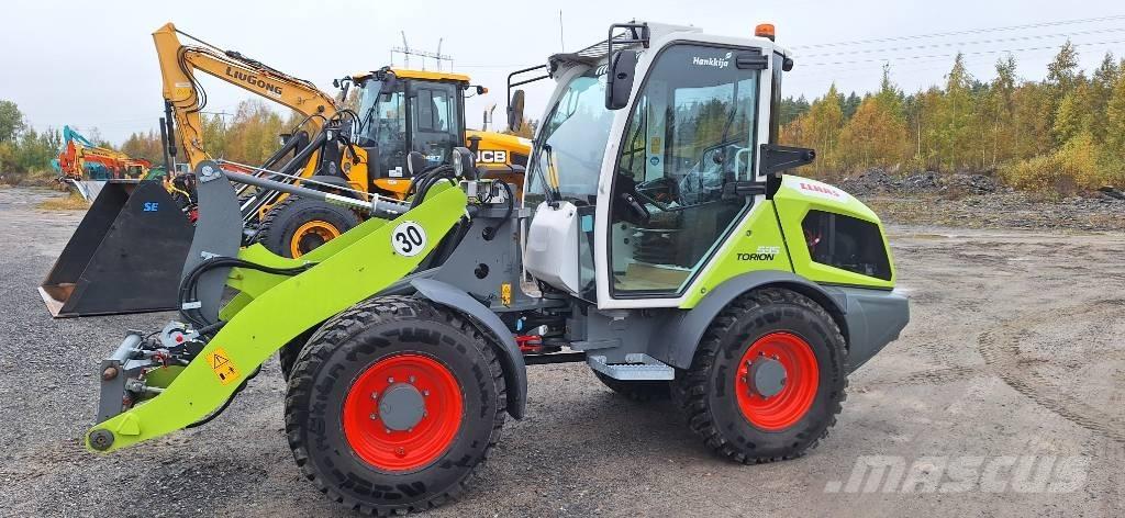 CLAAS Torion 535 Viacúčelové nakladače