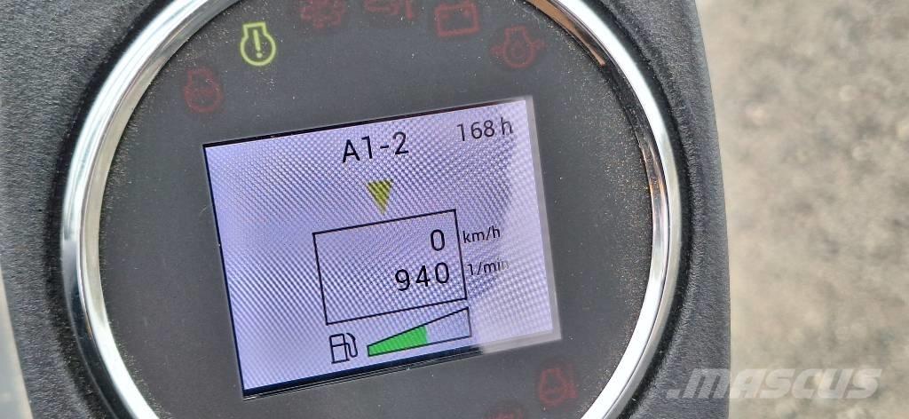 CLAAS Torion 535 Viacúčelové nakladače