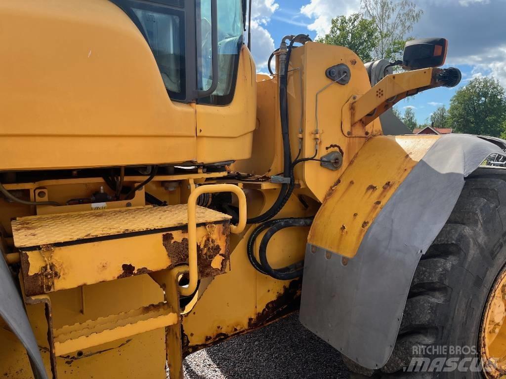 Volvo L 110 F Kolesové nakladače