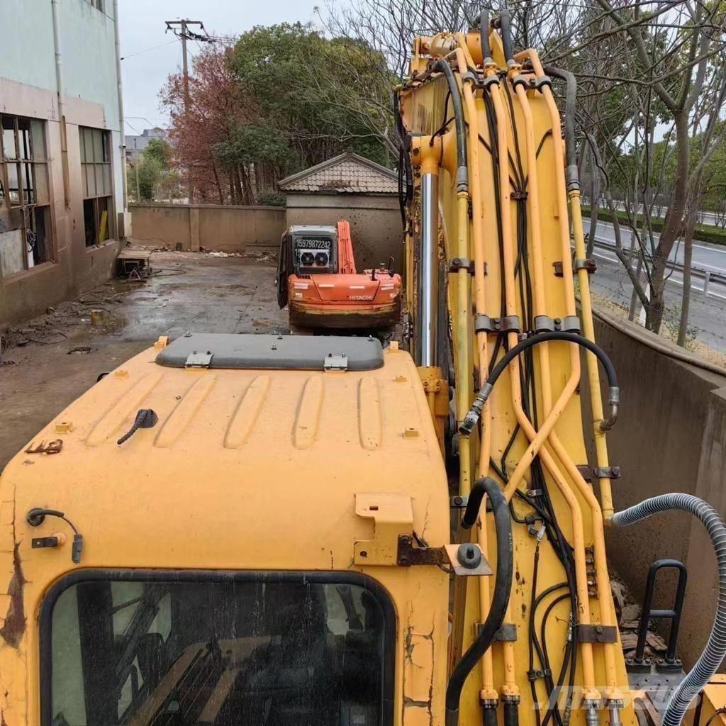 Hyundai 210-9 Kolesové rýpadlá