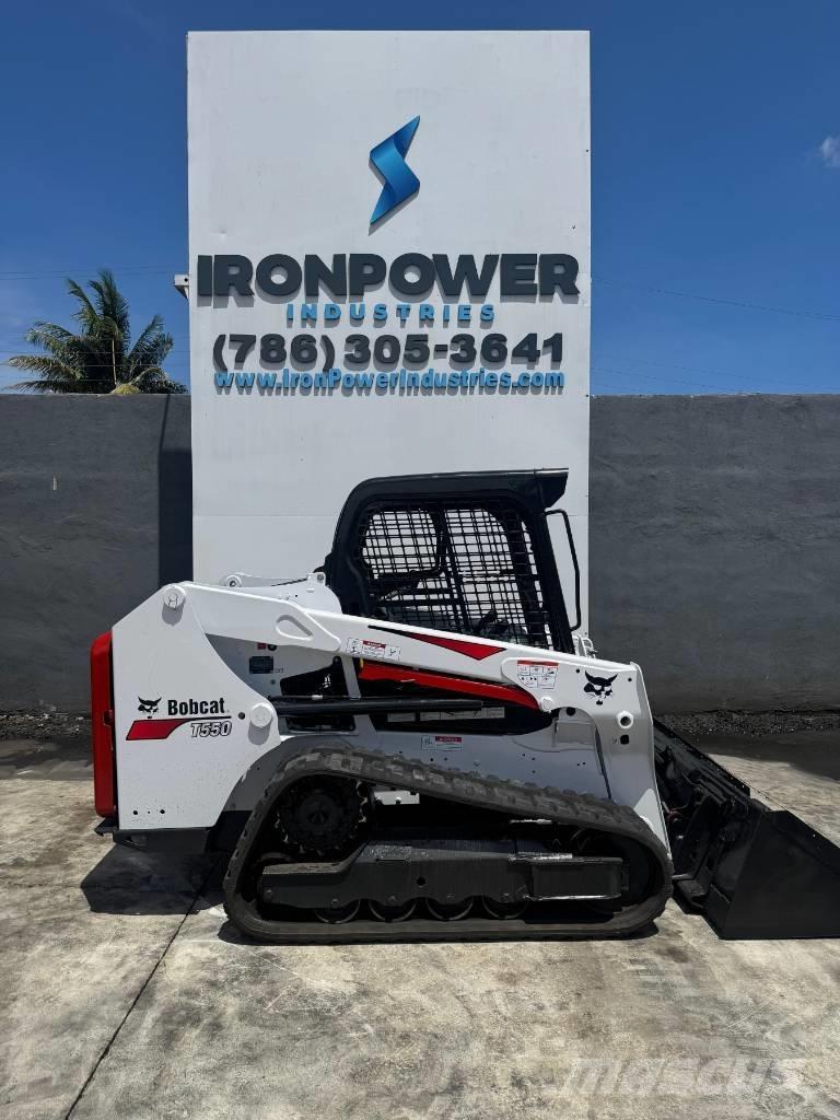 Bobcat T 550 Šmykom riadené nakladače