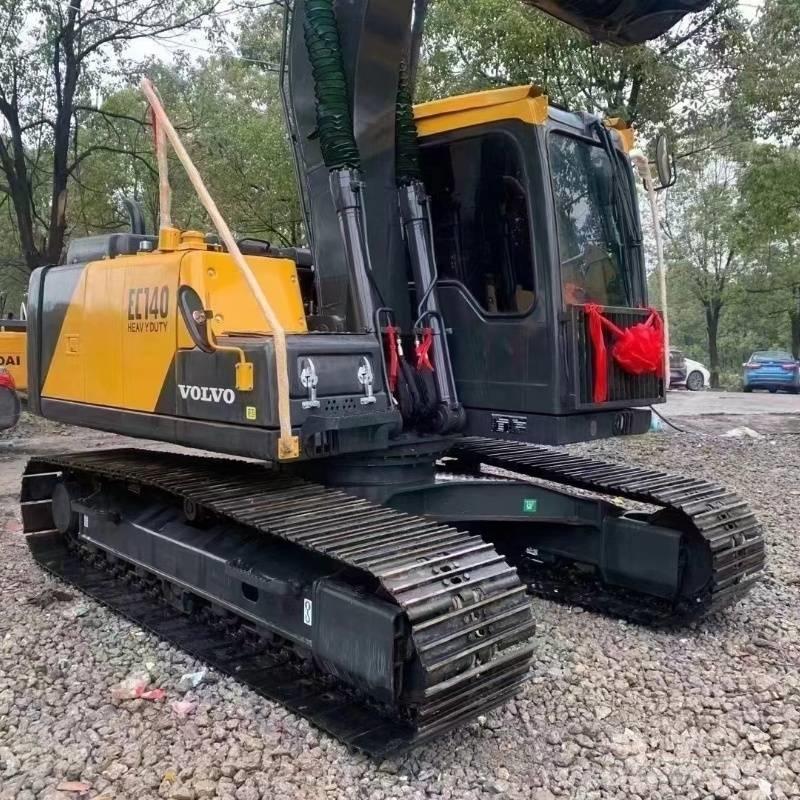 Volvo EC140 Pásové rýpadlá