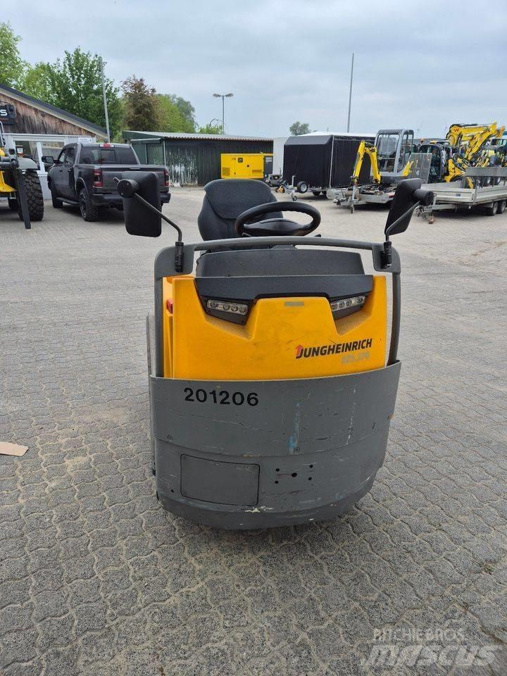 Jungheinrich EZS 570 Stavebníctvo - ostatné