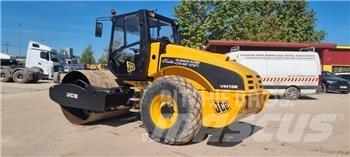 JCB VM 132 Pôdne kompaktory