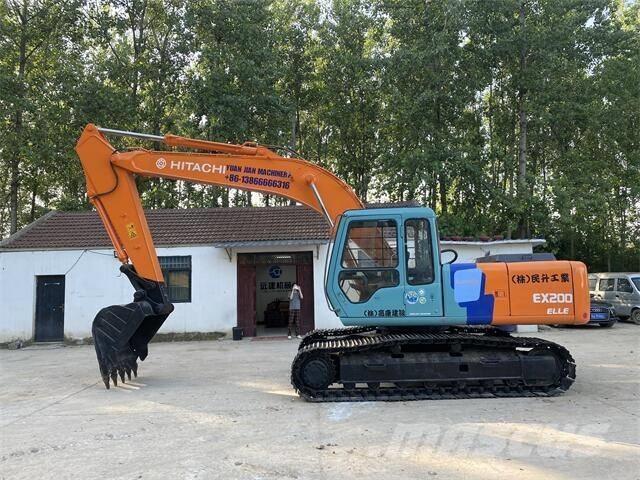 Hitachi EX200 Pásové rýpadlá
