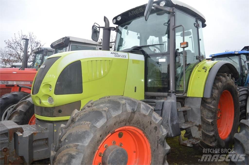 CLAAS Ares 697 ATZ Traktory