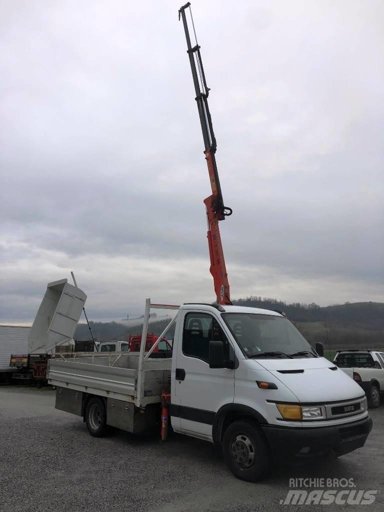 Iveco Daily 35-130 Skriňová nadstavba