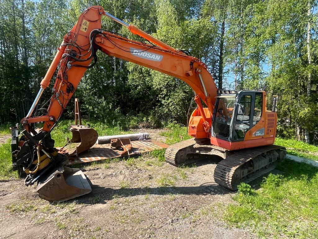 Doosan 235 LCR Pásové rýpadlá