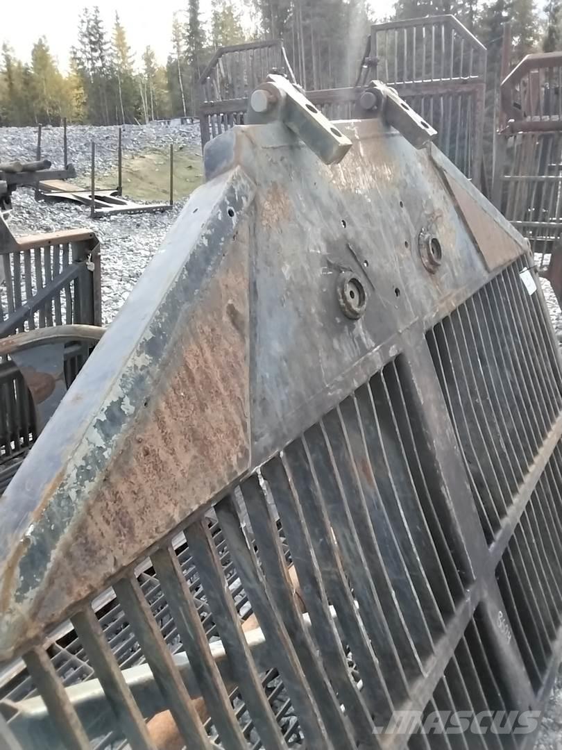 Valmet 860.4 Ďalšie komponenty