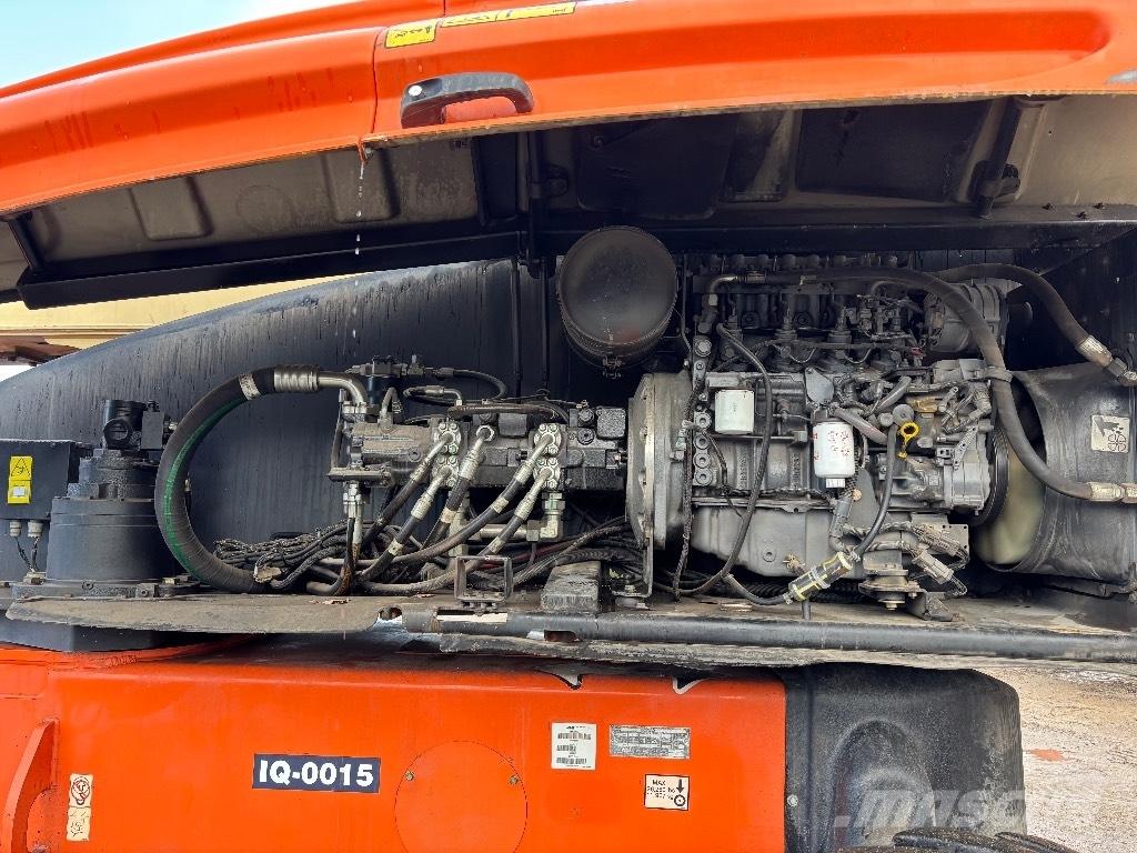 JLG 1350 SJP Teleskopické plošiny