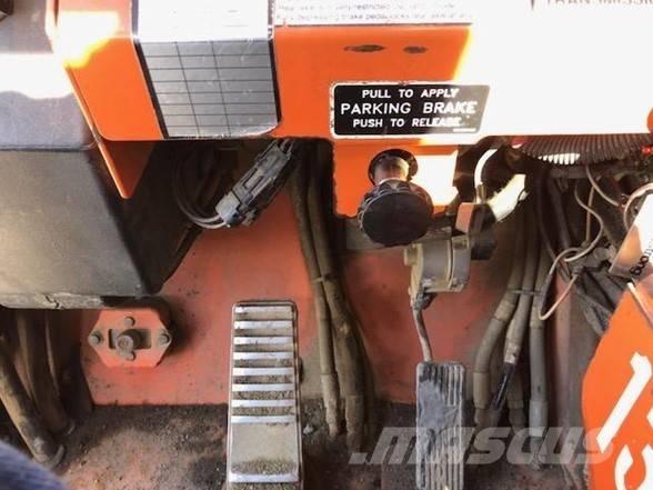 Lull 1044C-54 II Teleskopické manipulátory