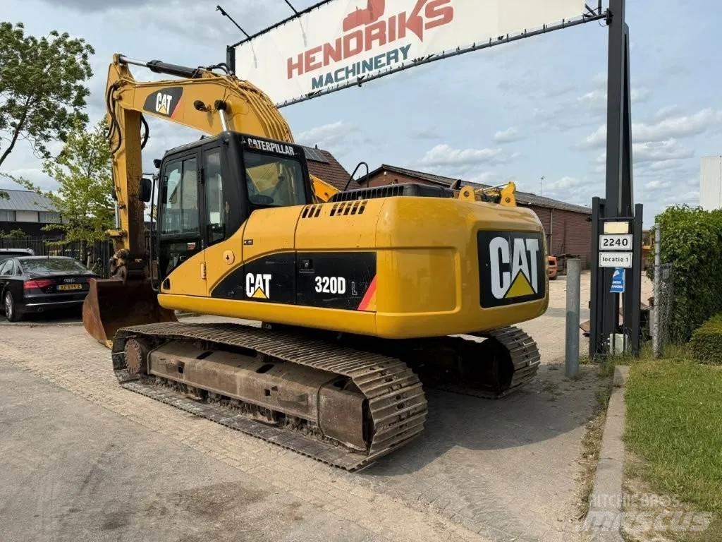 CAT 320DL Pásové rýpadlá