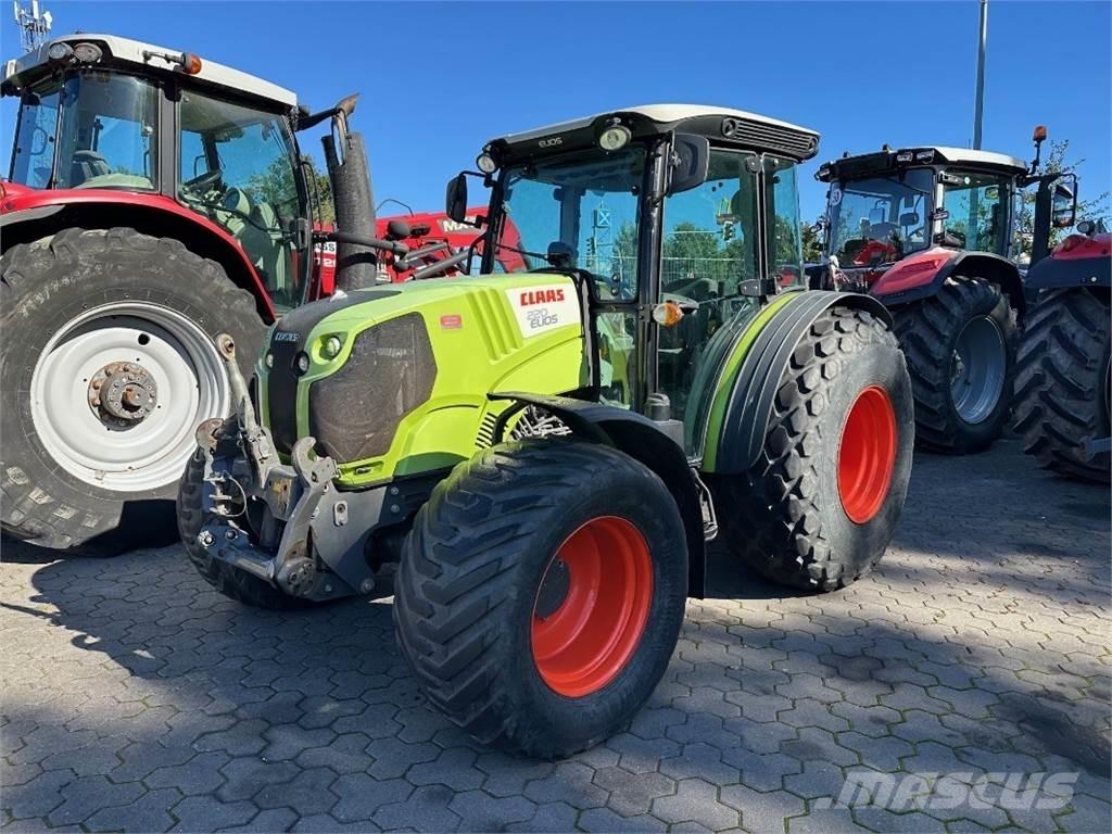 CLAAS Elios 220 Traktory