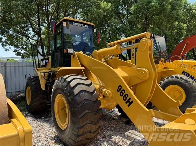 CAT 966 H Kolesové nakladače