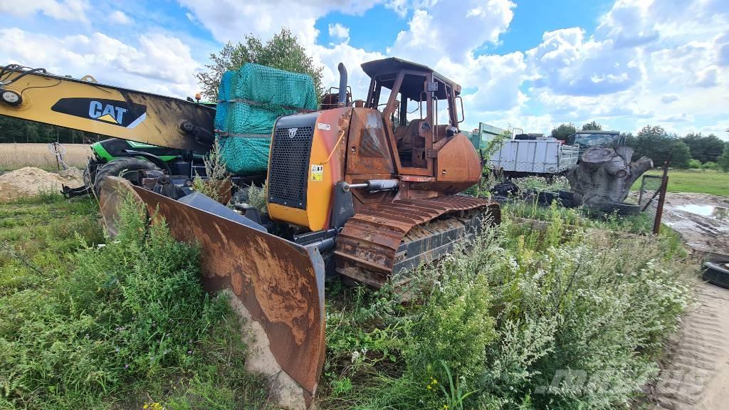 CASE 1150 M Pásy, reťaze a podvozok