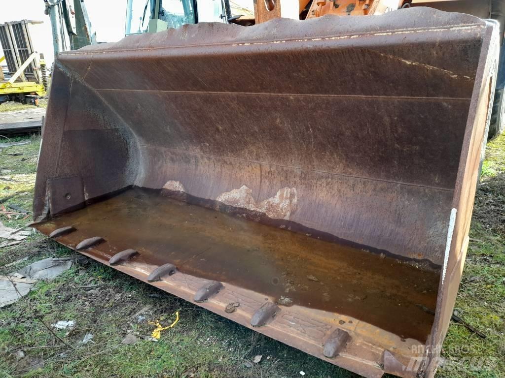Doosan DL 420-3 Kolesové nakladače